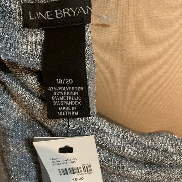 NWT Lane Bryant Silver Metallic blouse with drop back - Picture 5 of 5